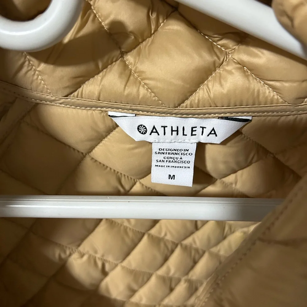 Athleta Quilted Tan Puffer Jacket - Picture 5 of 8